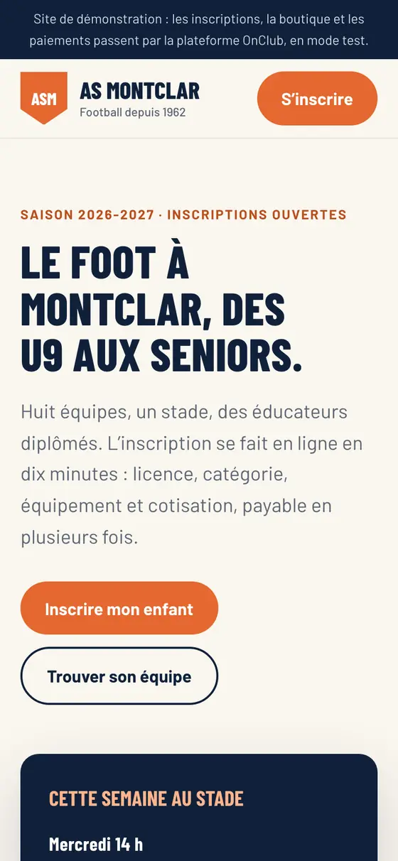 Le site d’AS Montclar, club de démonstration de football, sur téléphone.